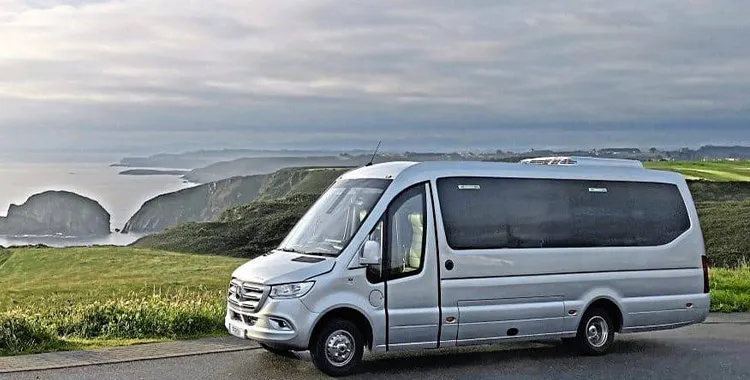 minibus-hire-cardiff